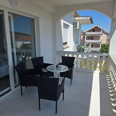 Apartment Anton Trogir Exteriör bild