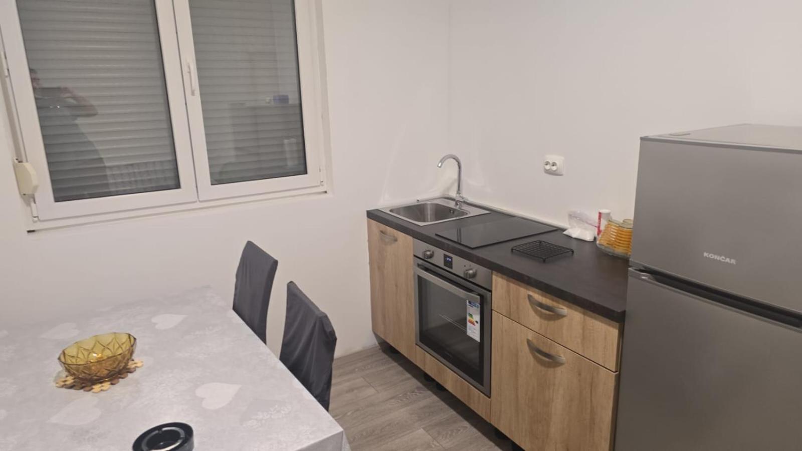 Apartment Anton Trogir Exteriör bild